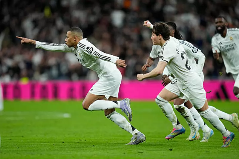 ريال مدريد يتفوق على سوسيداد وإسبانيول يحقق البقاء: آخر تحديثات ترتيب الدوري الإسباني