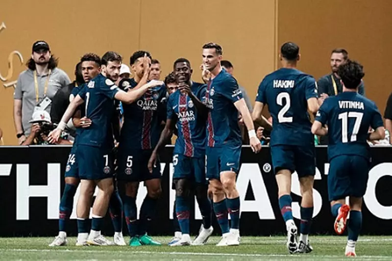 لاعبو باريس سان جيرمان: التزامنا بأسلوبنا مستمر وإصرار على التميز