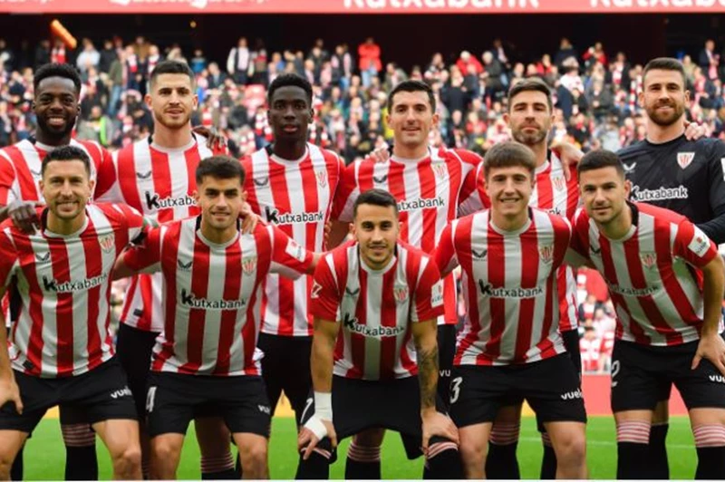 بلباو يتفوق على إشبيلية بثلاثية في بداية الليجا